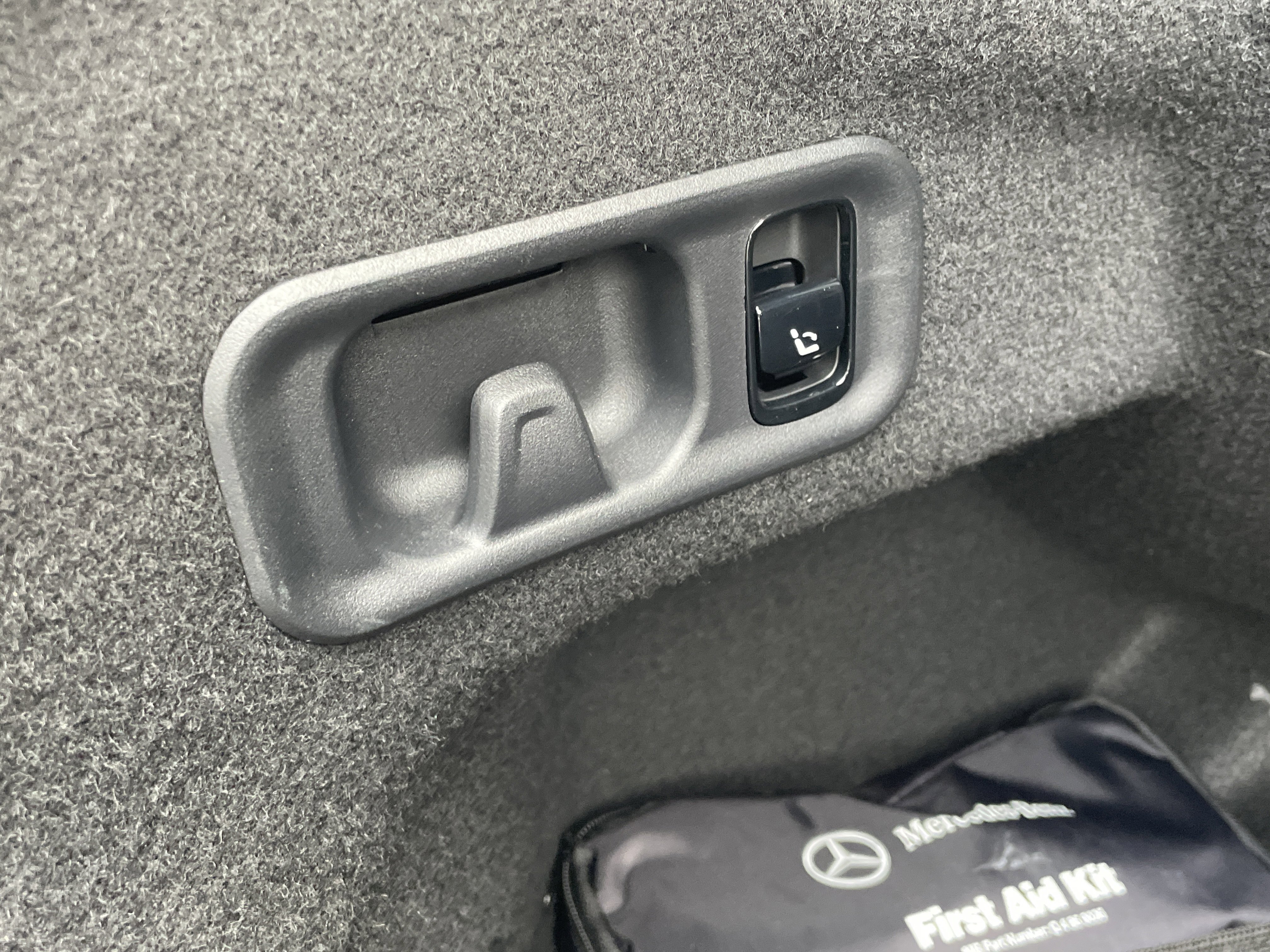 Certified 2025 Mercedes-Benz E 350 Sedan image 11