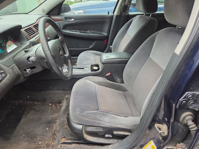 Used 2010 Chevrolet Impala LT FWD image 9