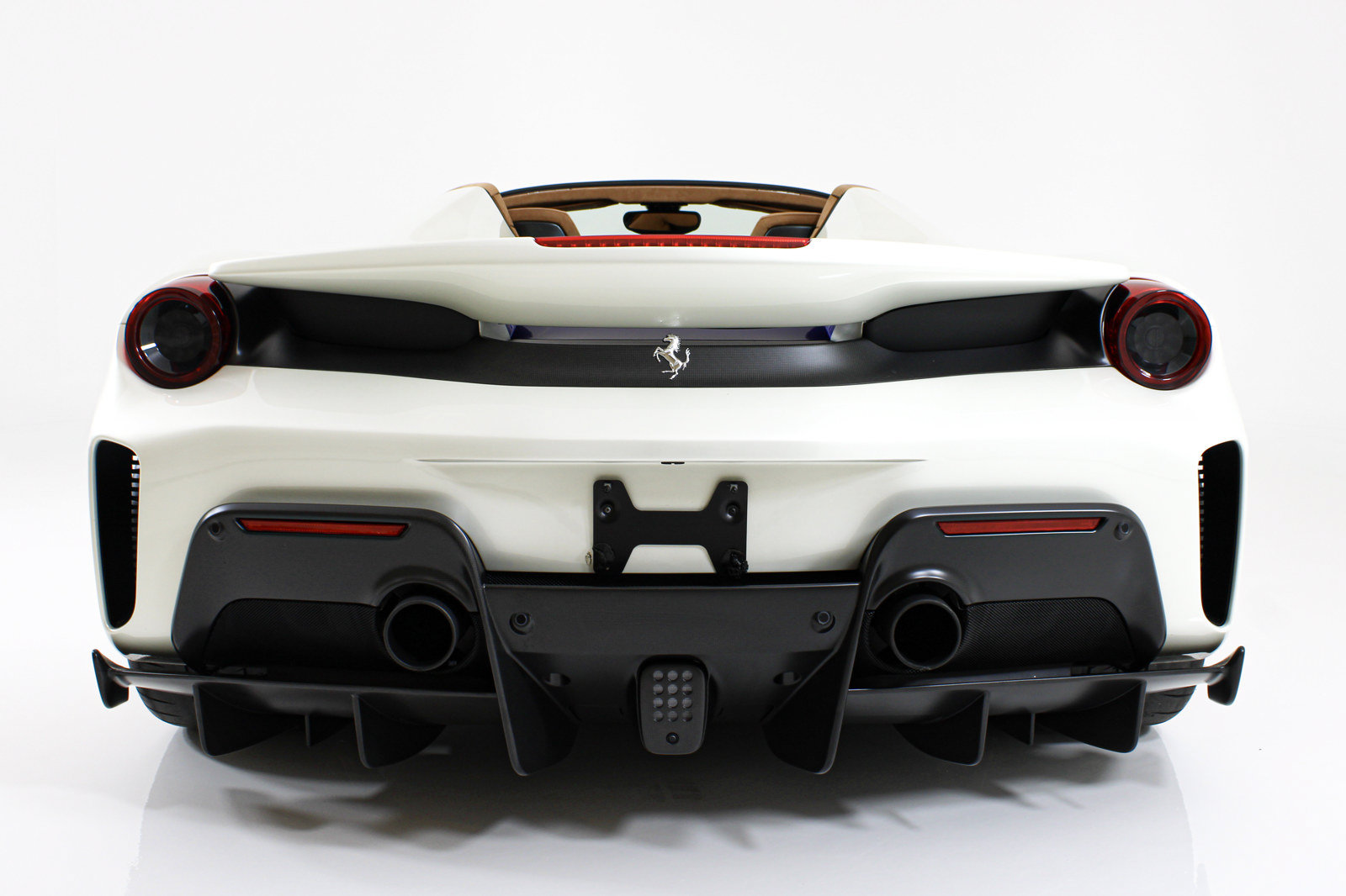 Certified 2020 Ferrari 488 Pista Spider RWD image 4