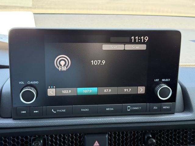 Used 2025 Honda CR-V Sport image 19