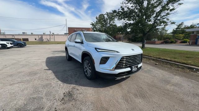 New 2026 Buick Enclave Preferred w/ Power Package image 2