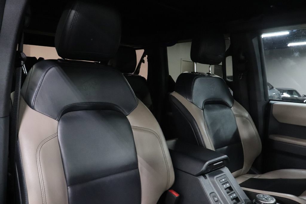 Used 2022 Ford Bronco Wildtrak image 24