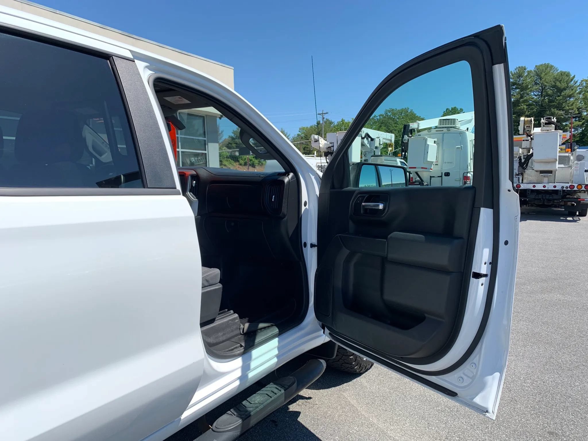 Used 2020 Chevrolet Silverado 1500 W/T w/ WT Fleet Convenience Package AWD/4WD image 22