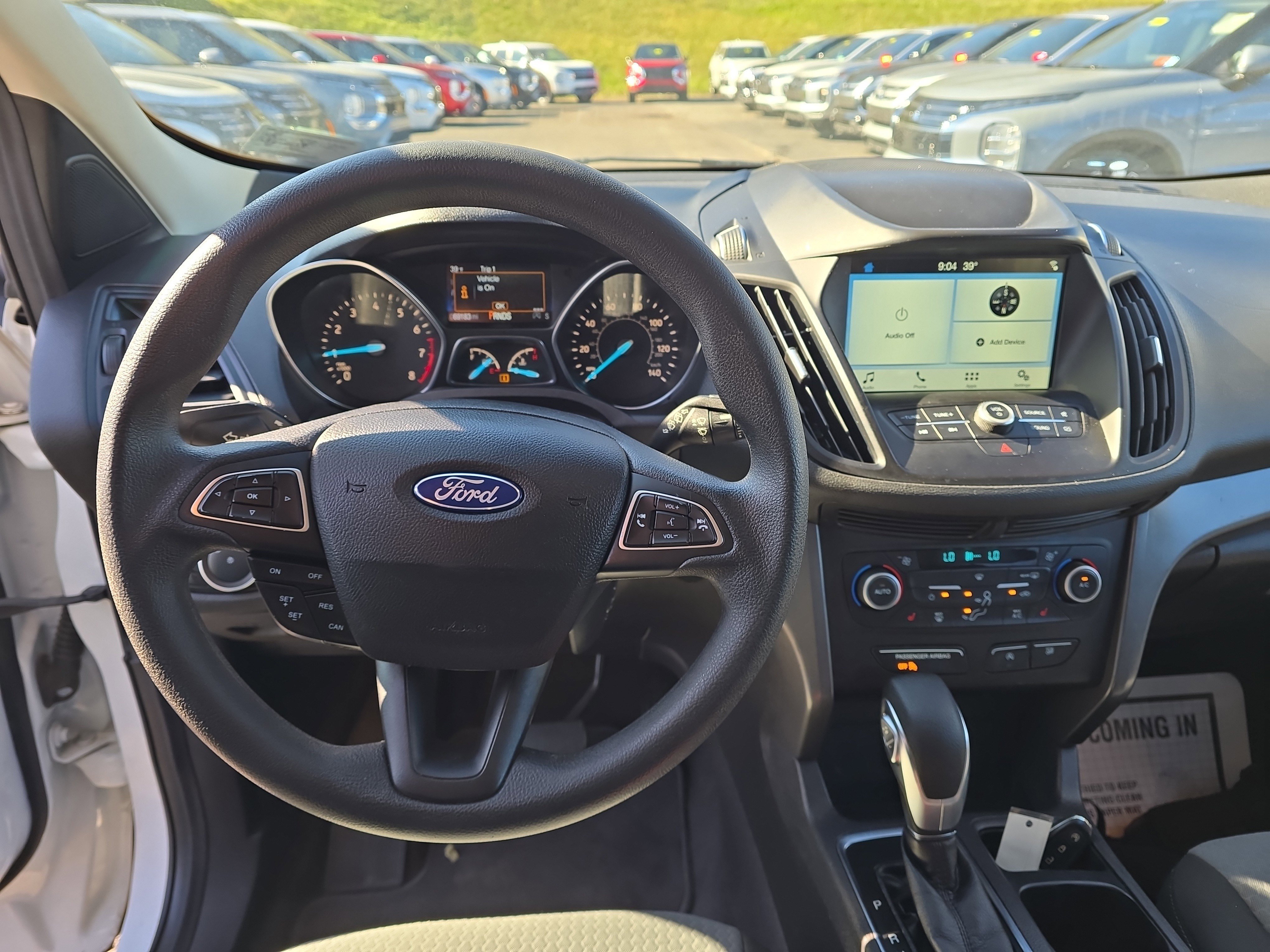 Used 2019 Ford Escape SE image 15