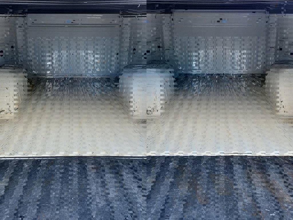 Used 2024 GMC Sierra 1500 Elevation w/ LPO, Elevation Black Package image 16