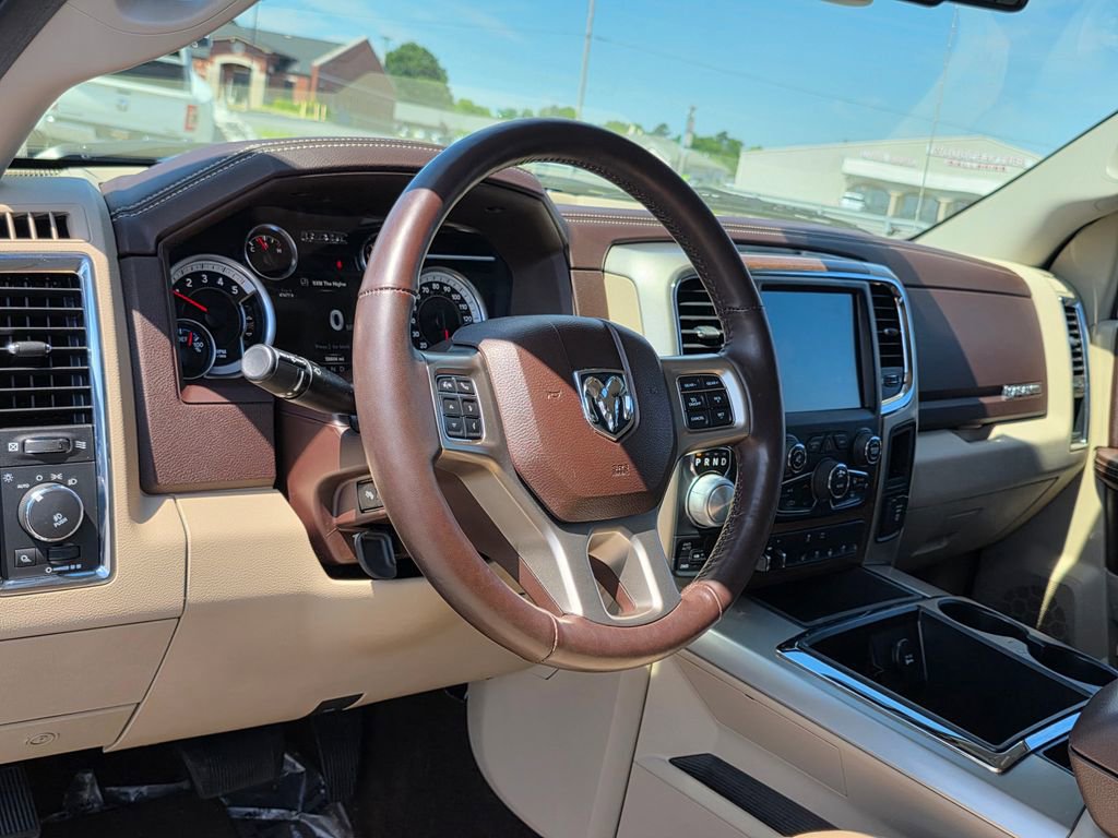 Used 2015 RAM 1500 Laramie w/ Convenience Group AWD/4WD image 13