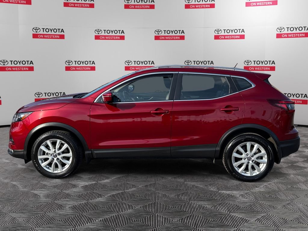 Used 2022 Nissan Rogue Sport SV w/ Technology Package image 6