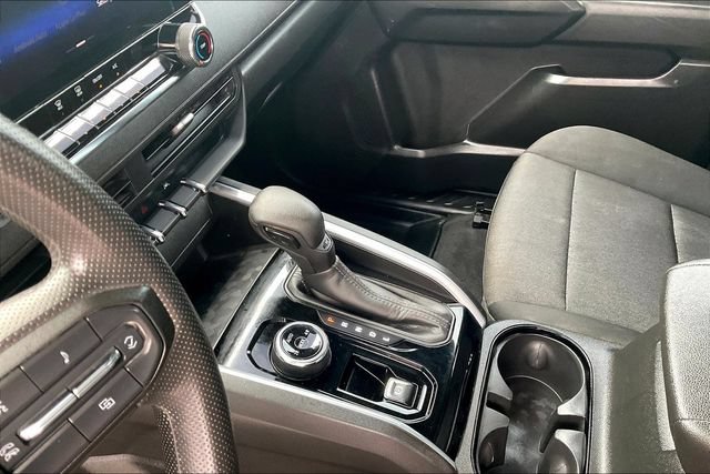 Used 2023 Chevrolet Colorado Trail Boss w/ Technology Package AWD/4WD image 13