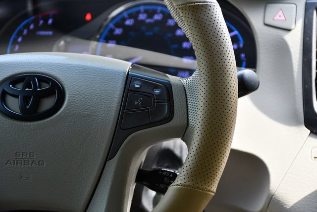 Used 2013 Toyota Sienna XLE FWD image 22