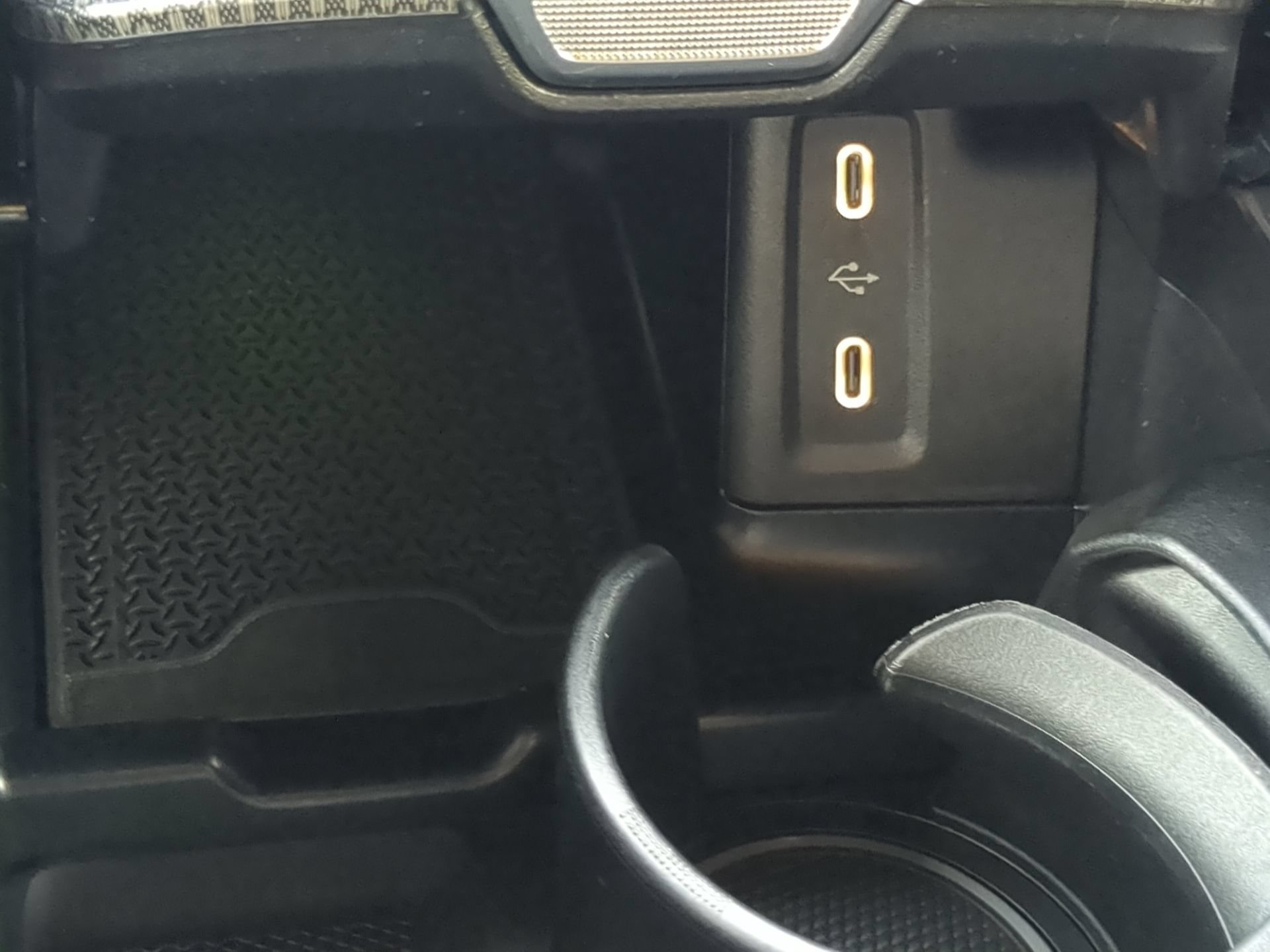 Used 2025 Mercedes-Benz GLC 300 image 61