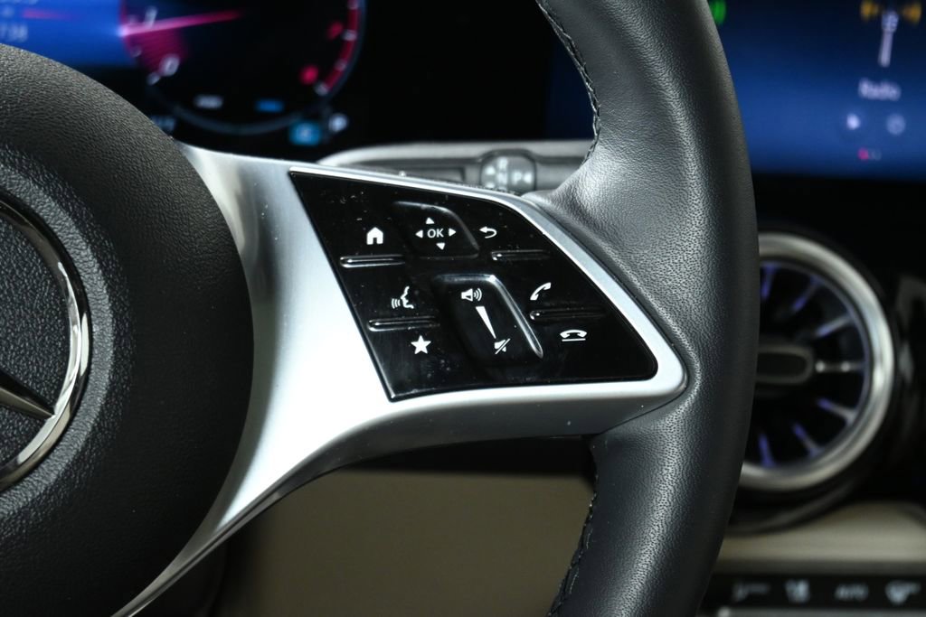 Certified 2026 Mercedes-Benz GLB 250 4MATIC image 16