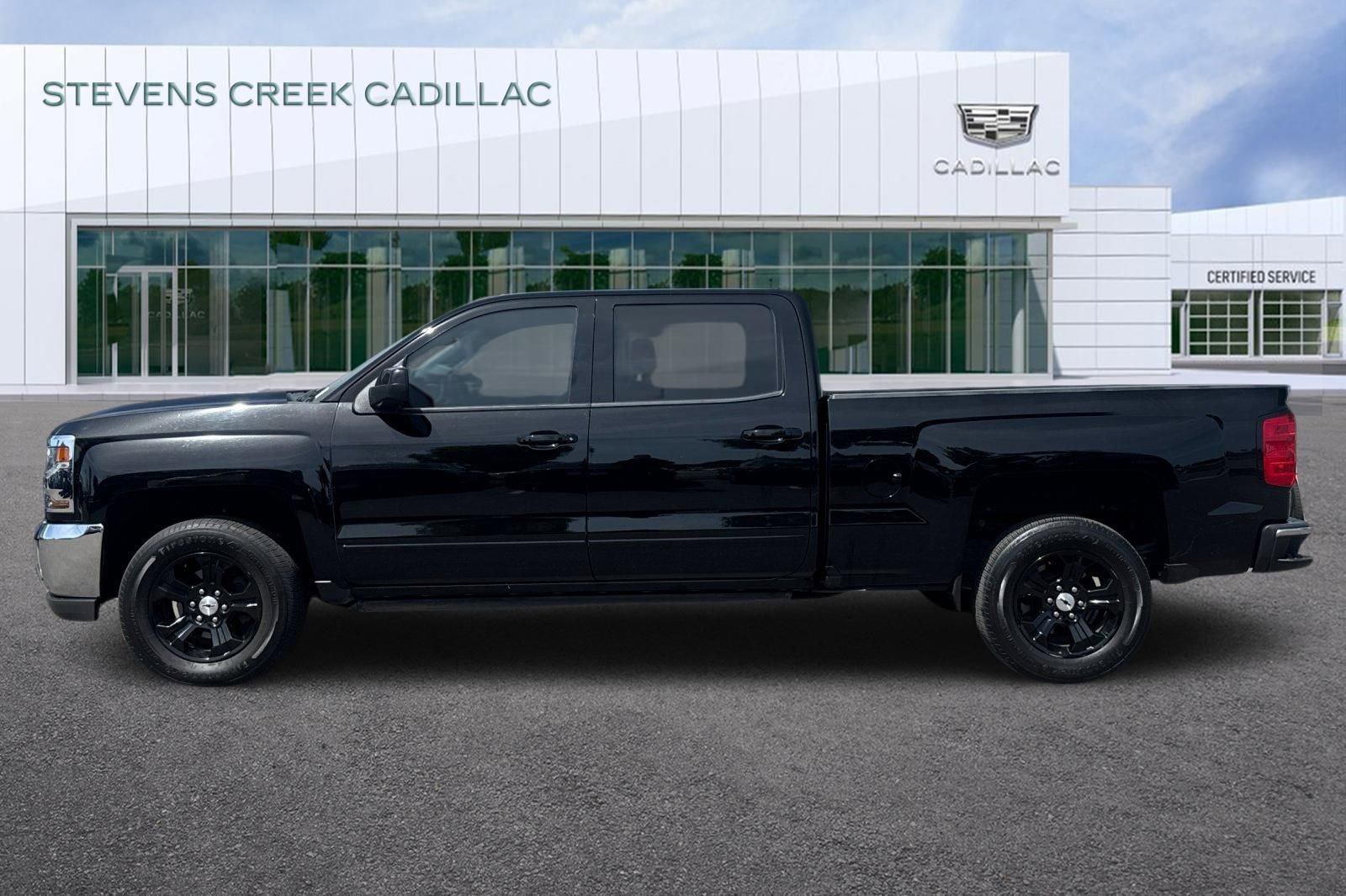 Used 2017 Chevrolet Silverado 1500 LT w/ All Star Edition AWD/4WD image 6