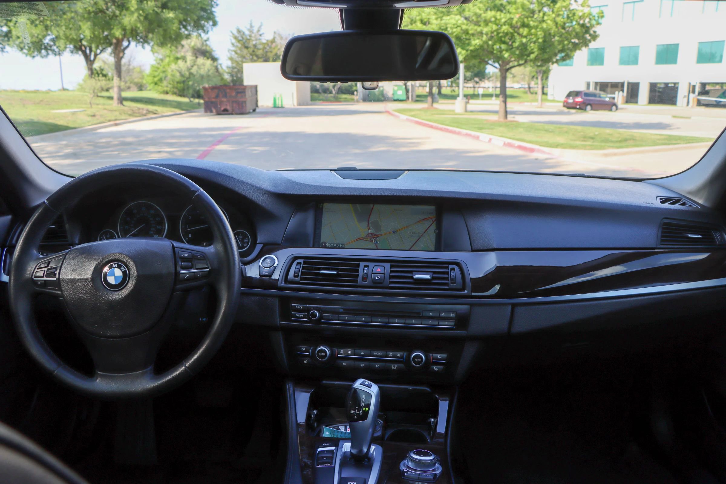 Used 2013 BMW 528i Sedan image 26