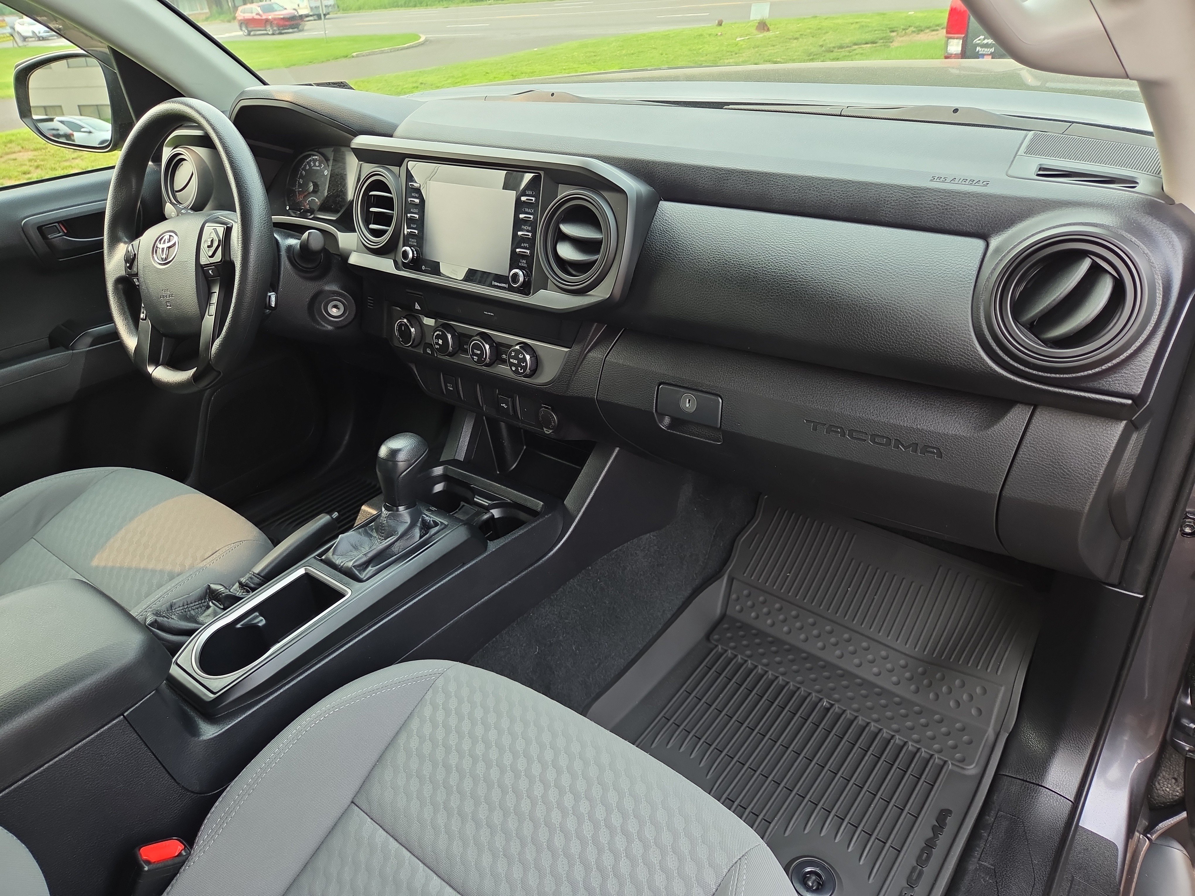 Certified 2020 Toyota Tacoma SR w/ SX Package AWD/4WD image 18
