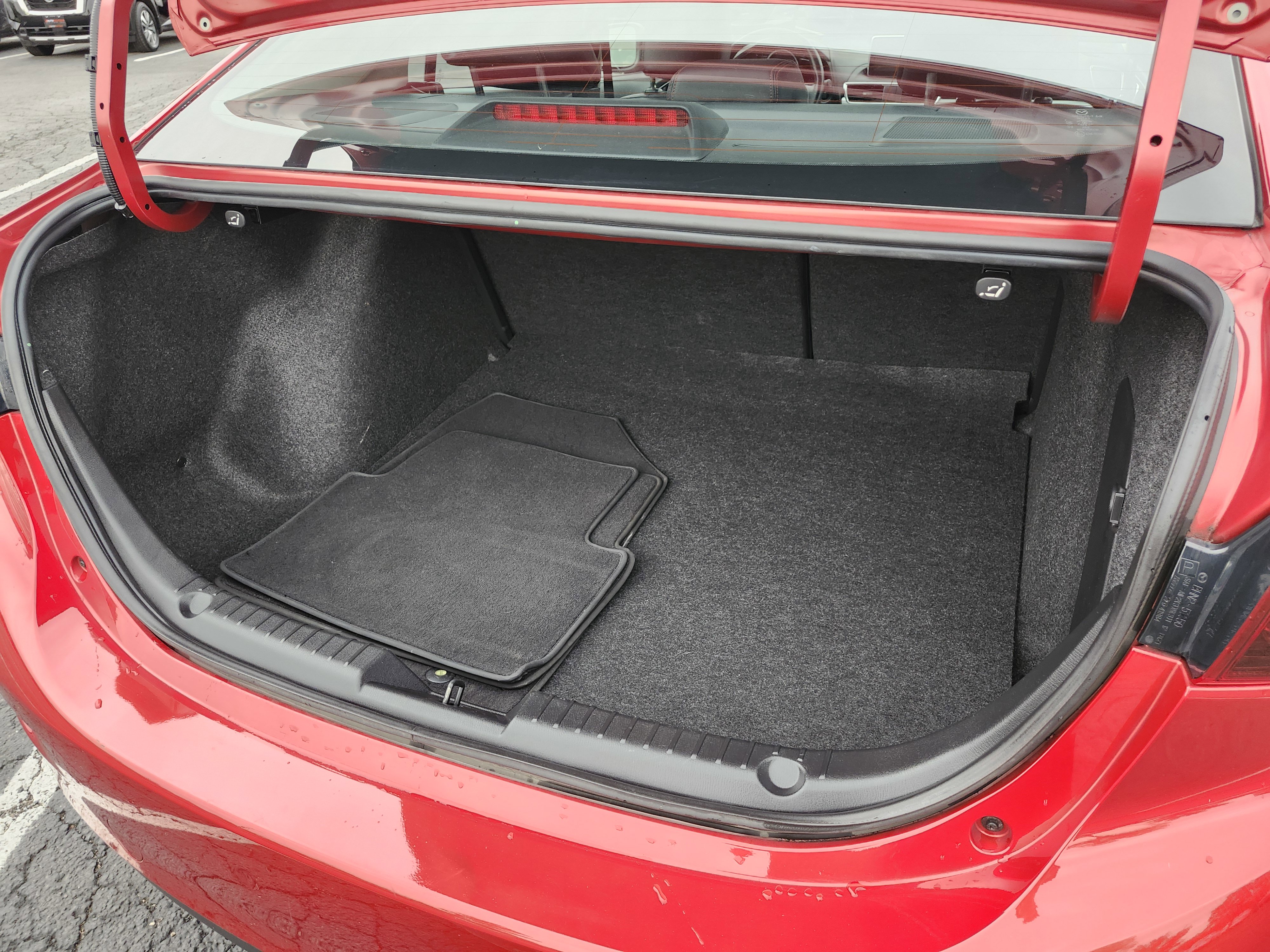 Used 2014 MAZDA MAZDA3 s Touring FWD image 24