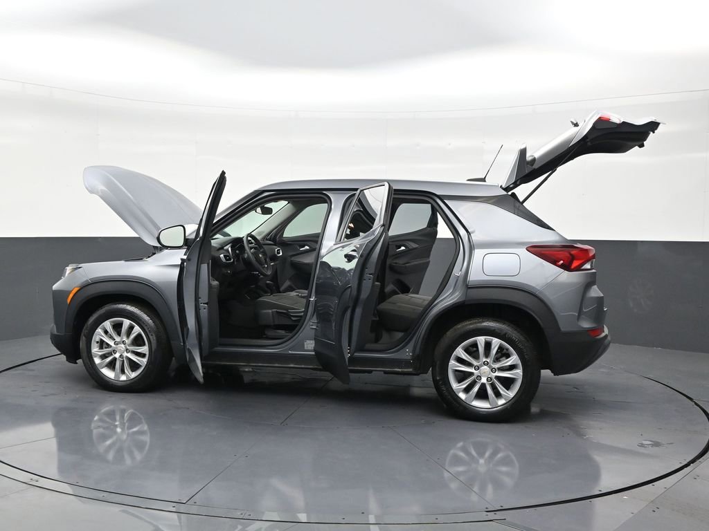 Used 2021 Chevrolet TrailBlazer LS FWD image 31