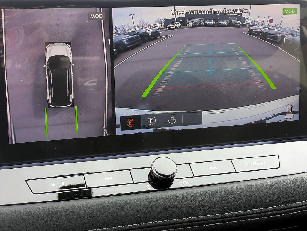 New 2025 Nissan Rogue SL w/ Tech Package AWD/4WD image 15
