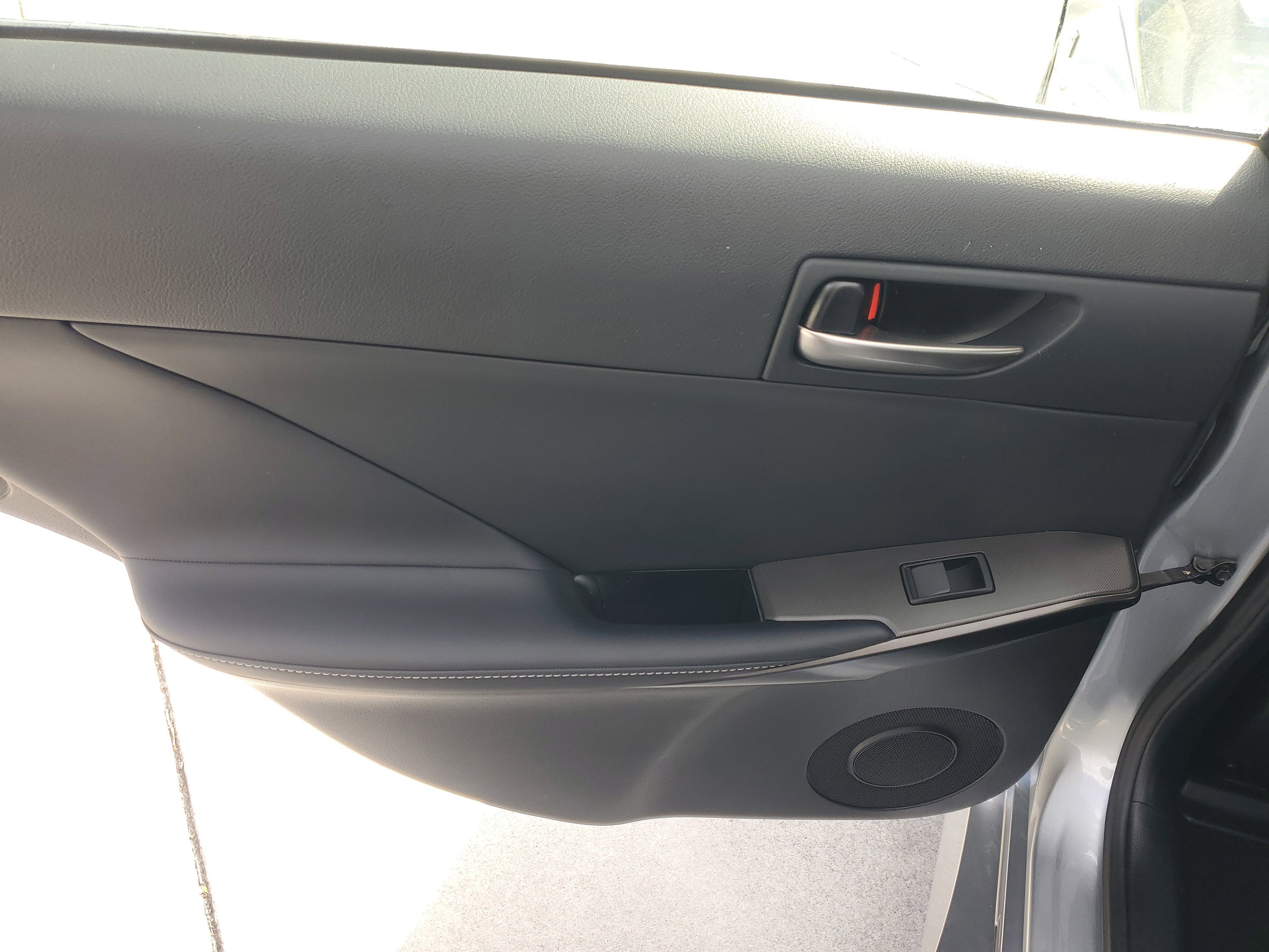 Certified 2022 Lexus IS 350 F Sport image 17