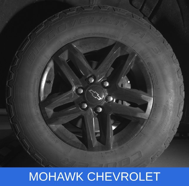 Used 2019 Chevrolet Silverado 1500 LT Trail Boss AWD/4WD image 26