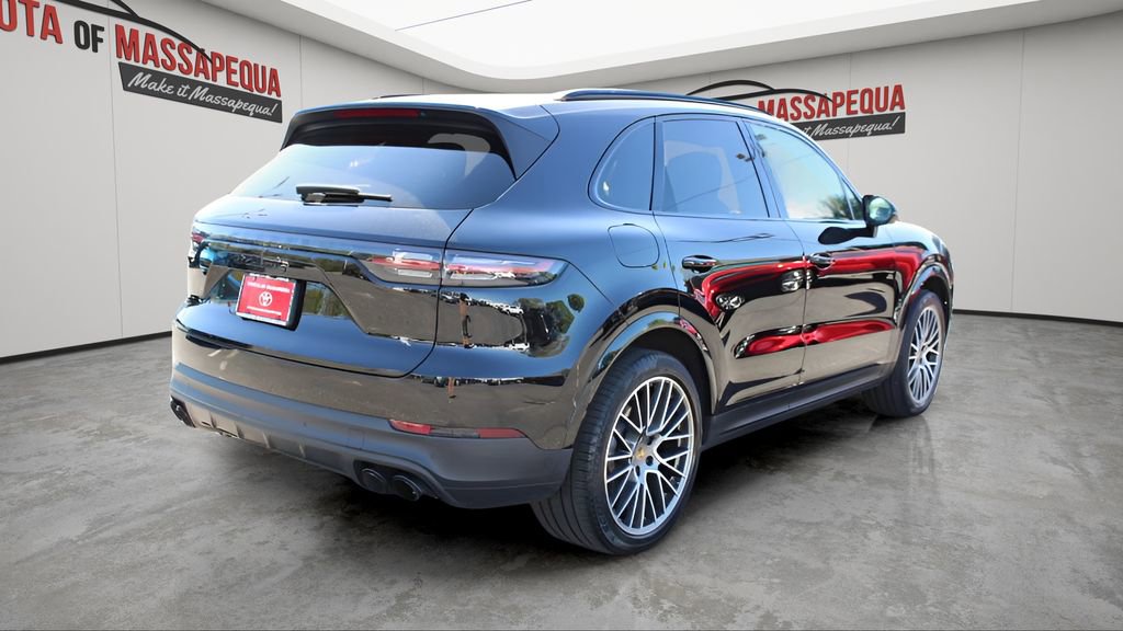 Used 2022 Porsche Cayenne Platinum Edition AWD/4WD image 5
