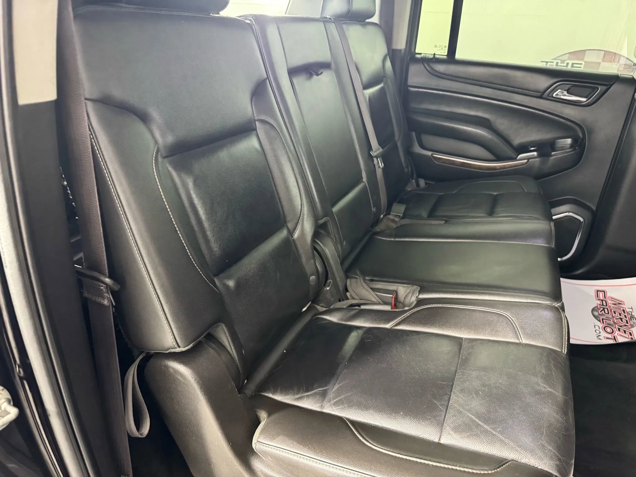 Used 2015 Chevrolet Suburban LT w/ Luxury Package image 39