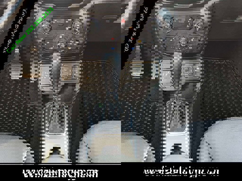 Used 2022 Jeep Renegade Limited w/ Sun, Sound & Wheels Group image 20