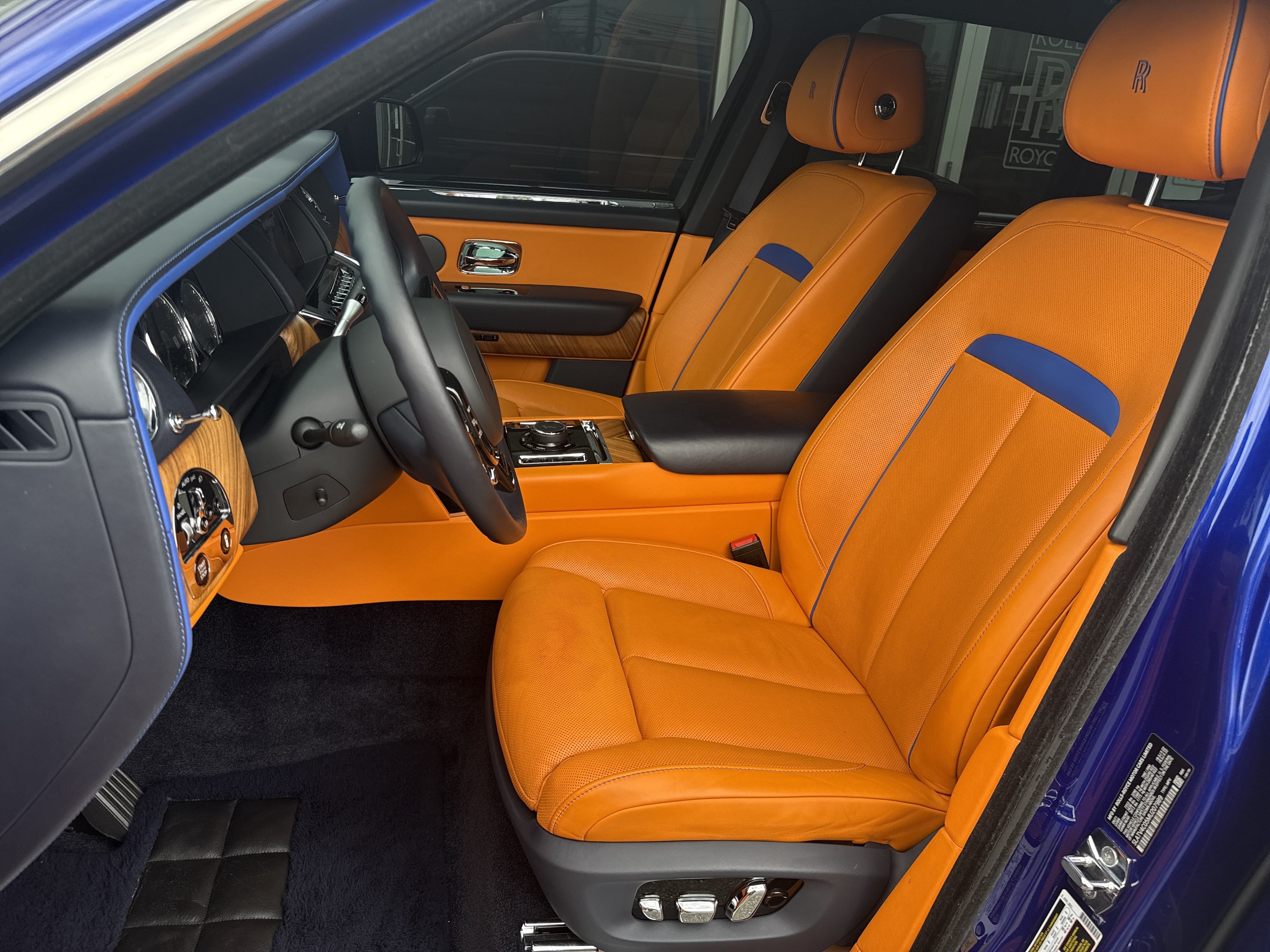 Certified 2021 Rolls-Royce Cullinan AWD/4WD image 15