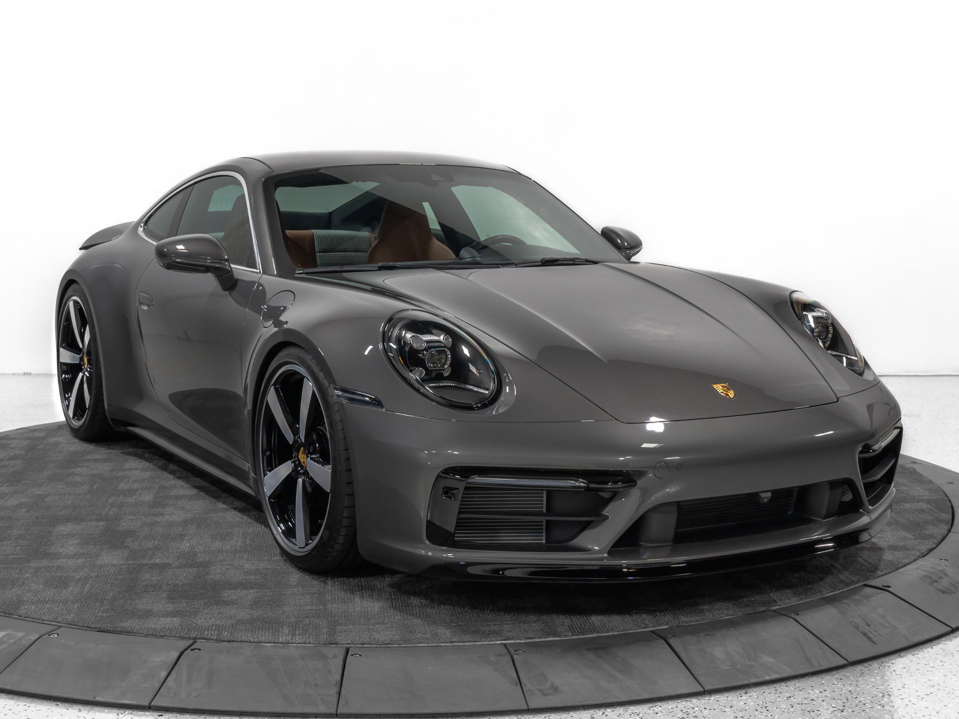 Used 2023 Porsche 911 Carrera 4S image 12