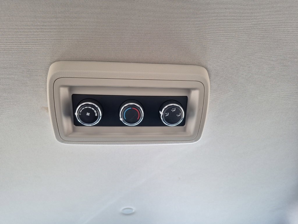 Used 2020 Dodge Grand Caravan SE w/ UConnect Hands-Free Group image 53