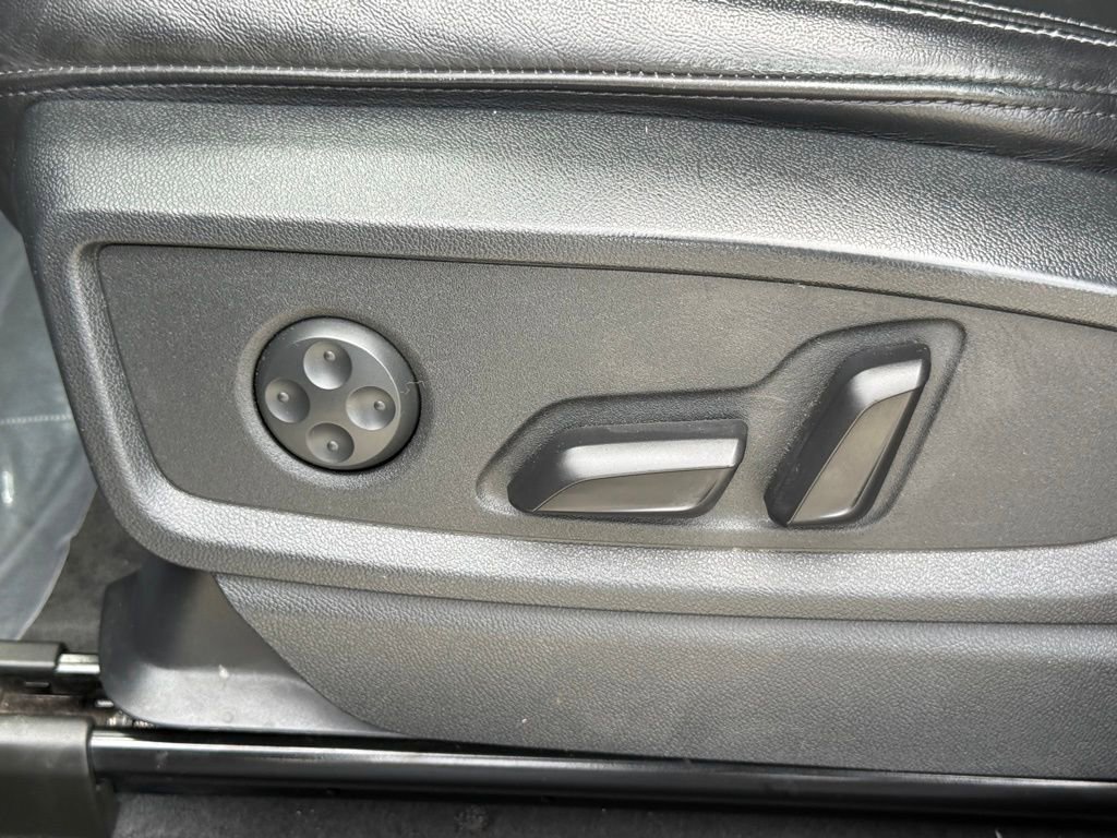 Used 2021 Audi Q5 2.0T Premium image 18