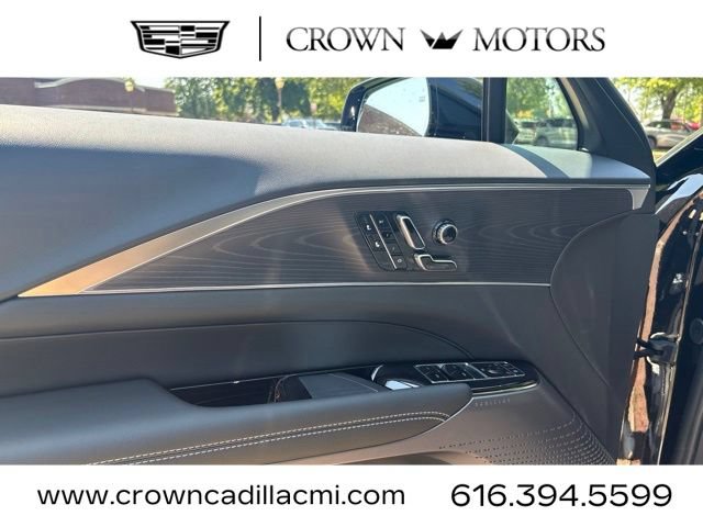 New 2026 Cadillac Lyriq Sport AWD/4WD image 11