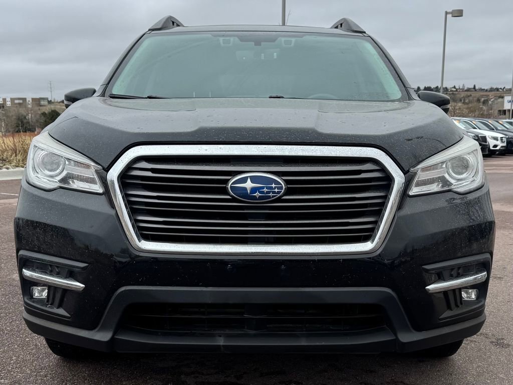 Used 2022 Subaru Ascent Limited w/ Technology Package image 2