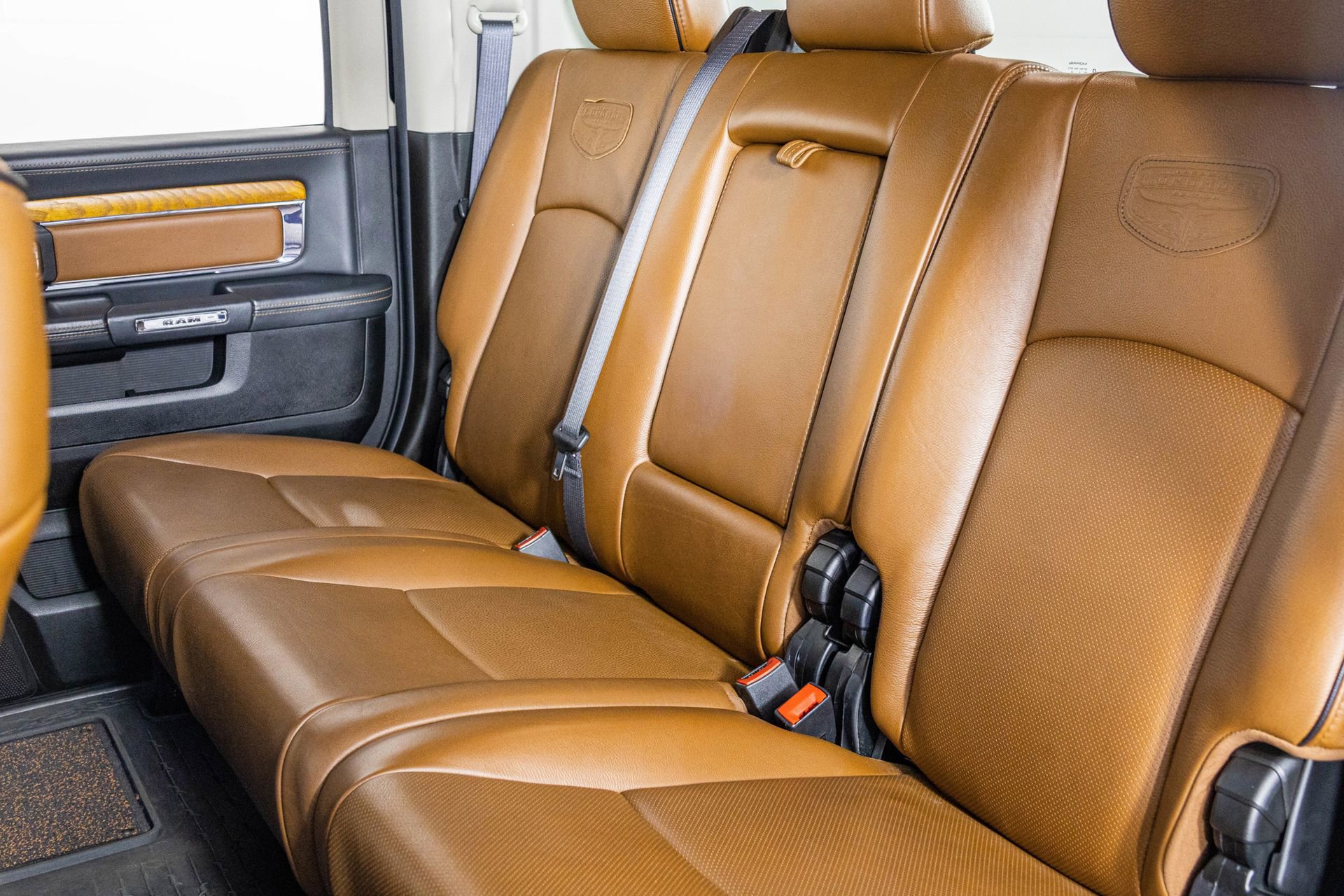 Used 2018 RAM 2500 Longhorn w/ Convenience Group image 35