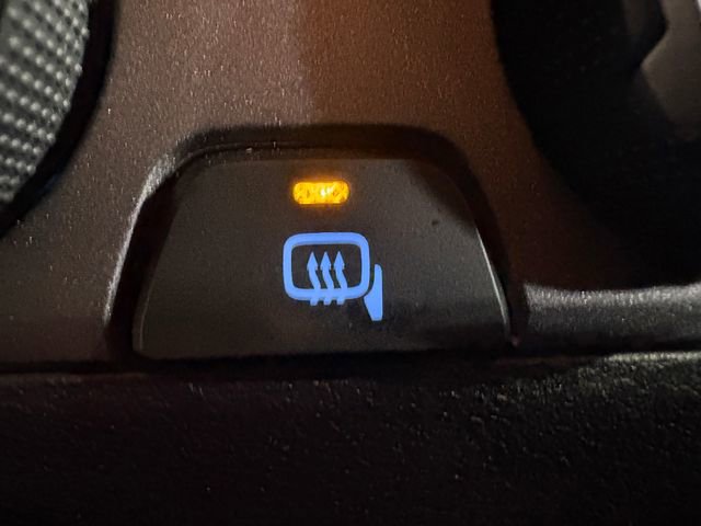 Certified 2021 Toyota Tacoma TRD Off-Road image 12