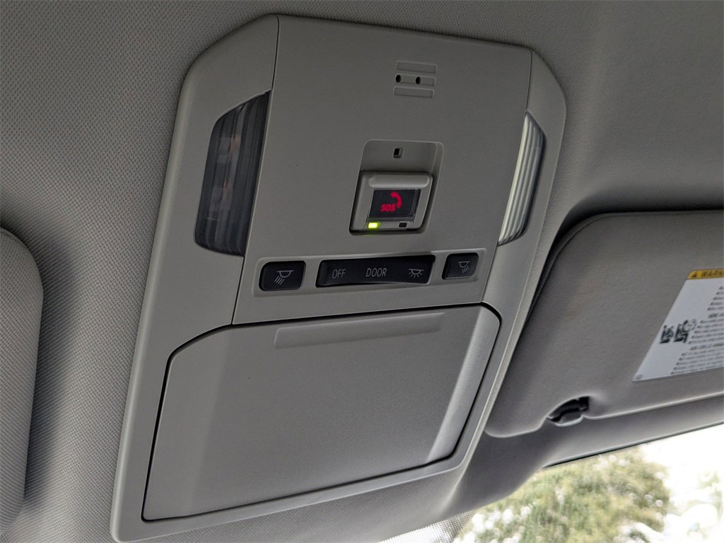 Certified 2023 Toyota Highlander LE image 23