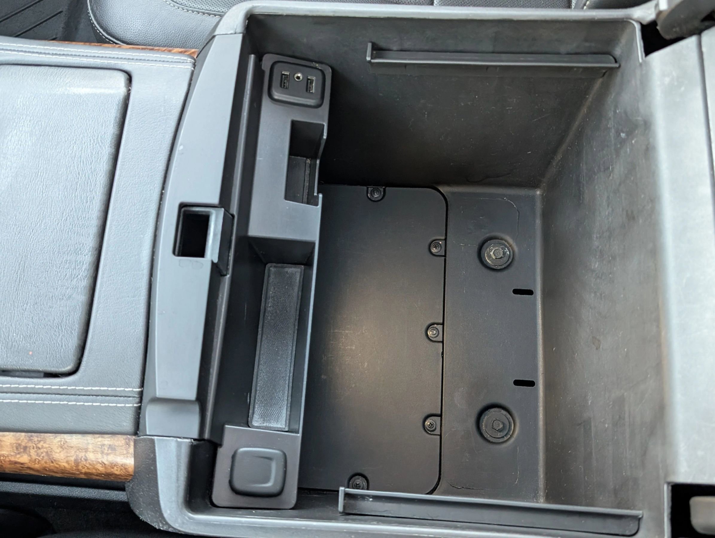 Used 2016 Chevrolet Tahoe LTZ image 31