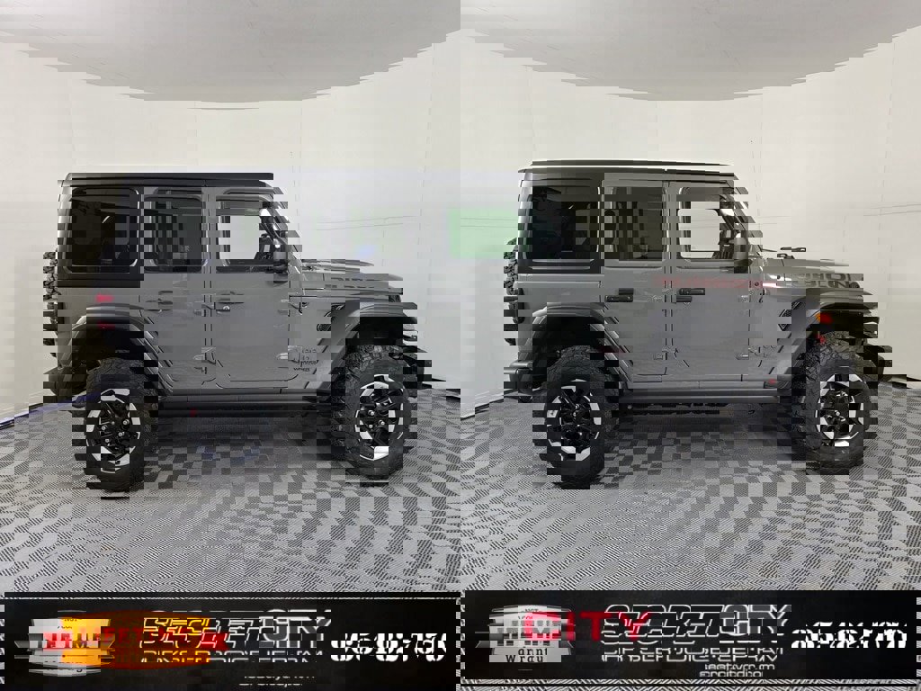 Used 2022 Jeep Wrangler Unlimited Rubicon w/ Dual Top Group image 7
