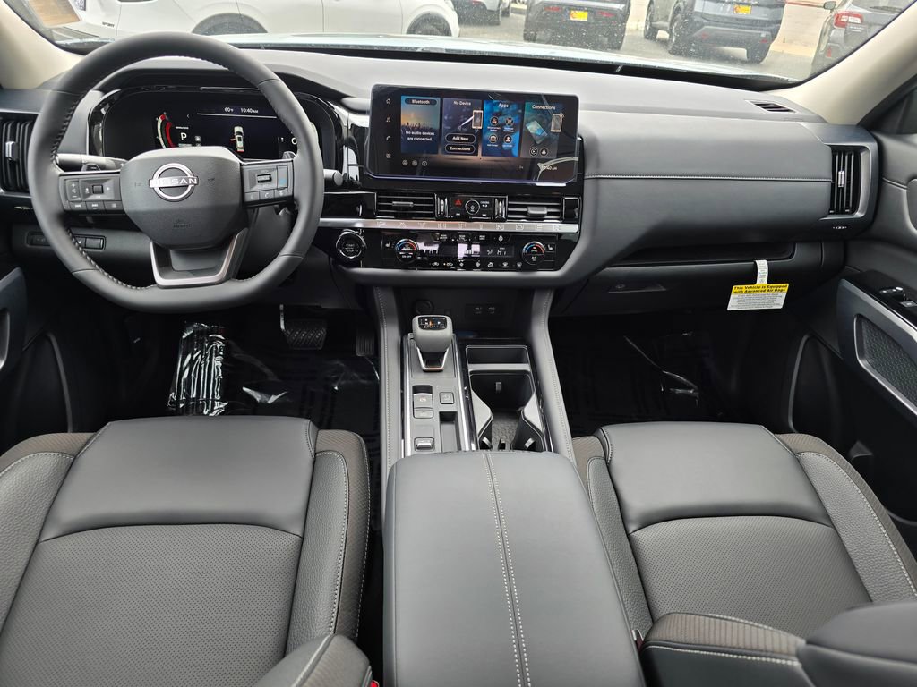 New 2026 Nissan Pathfinder SL FWD image 9
