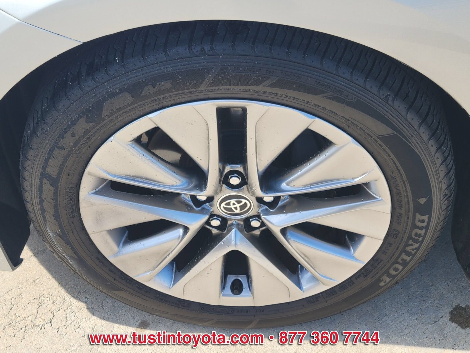 Used 2024 Toyota Mirai w/ Advanced Technology Package RWD image 8