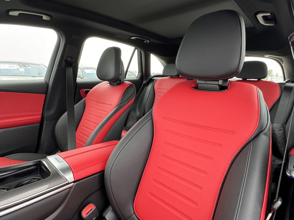 Used 2024 Mercedes-Benz GLC 43 AMG 4MATIC image 20