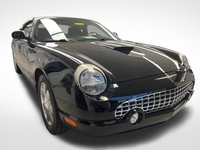 Used 2003 Ford Thunderbird image 2
