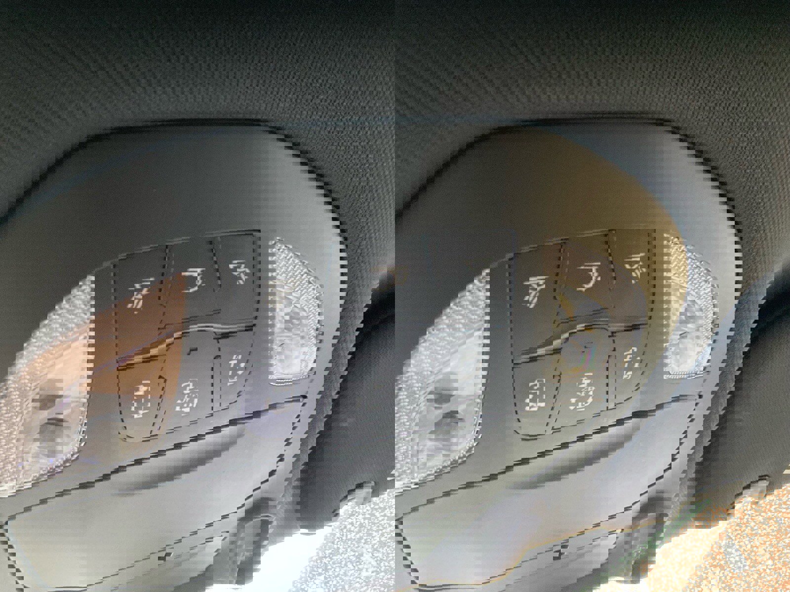 Used 2021 Chrysler Pacifica Touring-L w/ Premium & Safety Sphere Group image 14