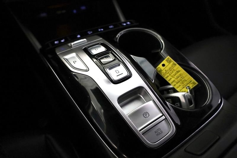 Used 2024 Hyundai Tucson Limited image 21