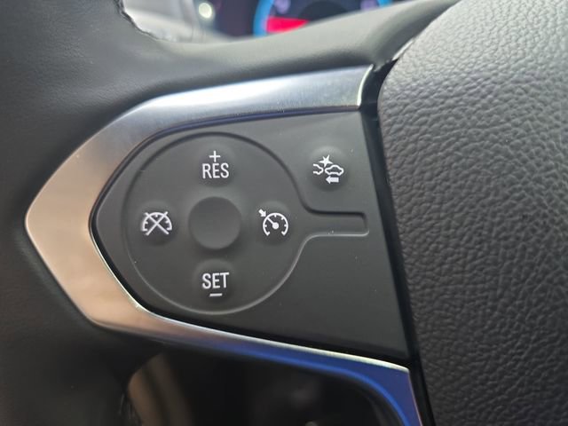 Used 2023 Chevrolet Traverse LT image 21