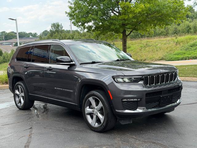 Used 2021 Jeep Grand Cherokee L Limited AWD/4WD image 1