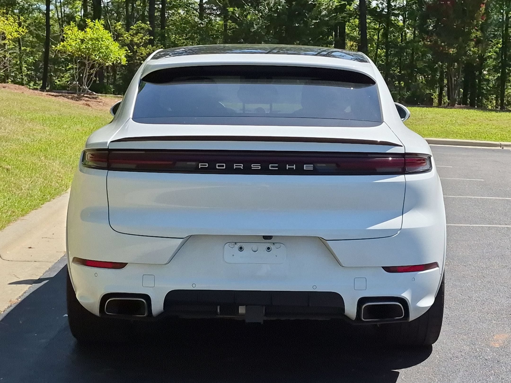 Certified 2026 Porsche Cayenne Coupe AWD/4WD image 23