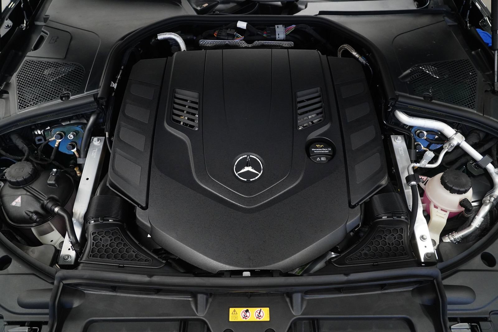 New 2026 Mercedes-Benz S 580 4MATIC Sedan image 33