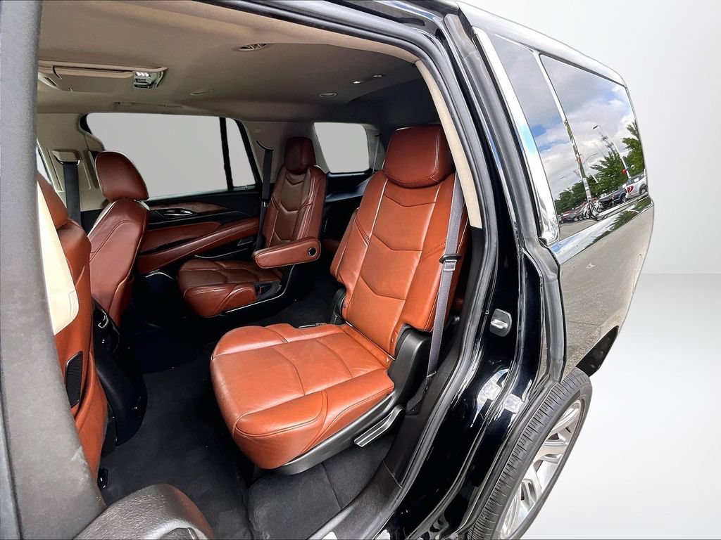 Used 2015 Cadillac Escalade Premium AWD/4WD image 27