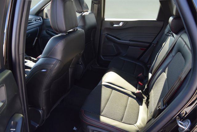 New 2026 Ford Escape ST-Line w/ Cold Weather Package image 6