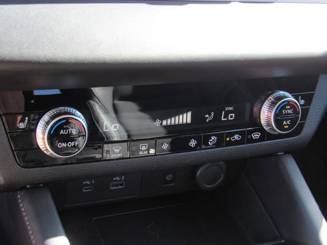 Used 2024 Mitsubishi Outlander SE AWD/4WD image 27